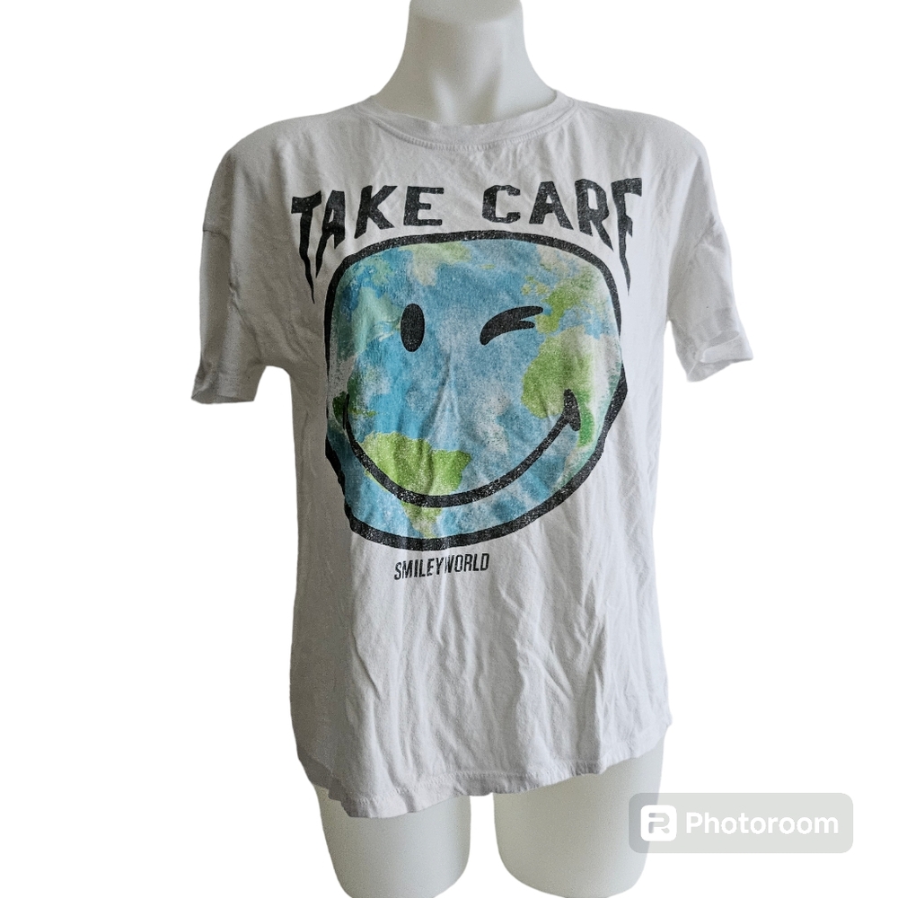 Smiley World Take Care T-shirt Size M